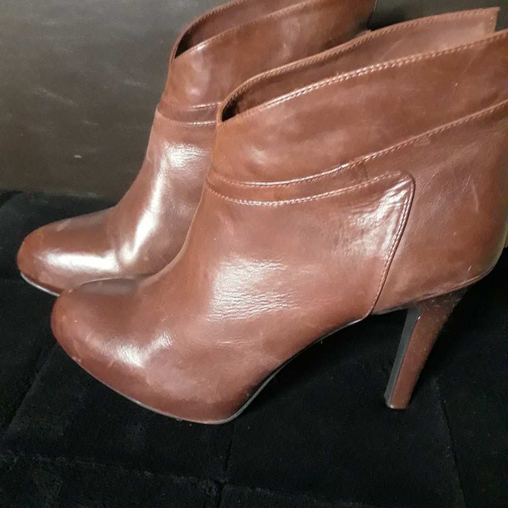 Booties - Picture 4 of 5